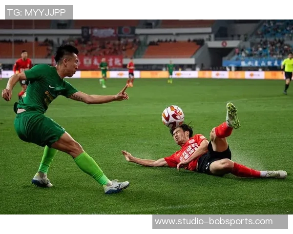 长春亚泰与大连足球队精彩对决直播全程回顾与分析