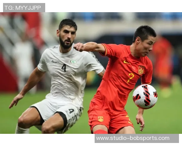 巴勒斯坦国足奋勇拼搏展现团结精神迎接国际赛场挑战